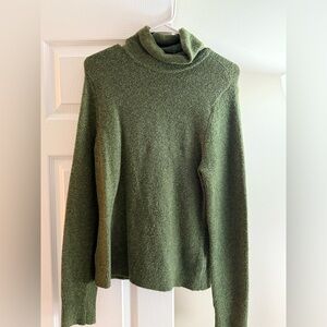 Abercrombie & Fitch Olive Knit Sweater